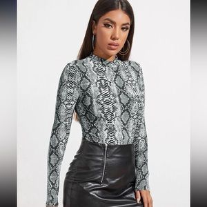 Snakeskin Pattern Bodysuit SHEIN size Small